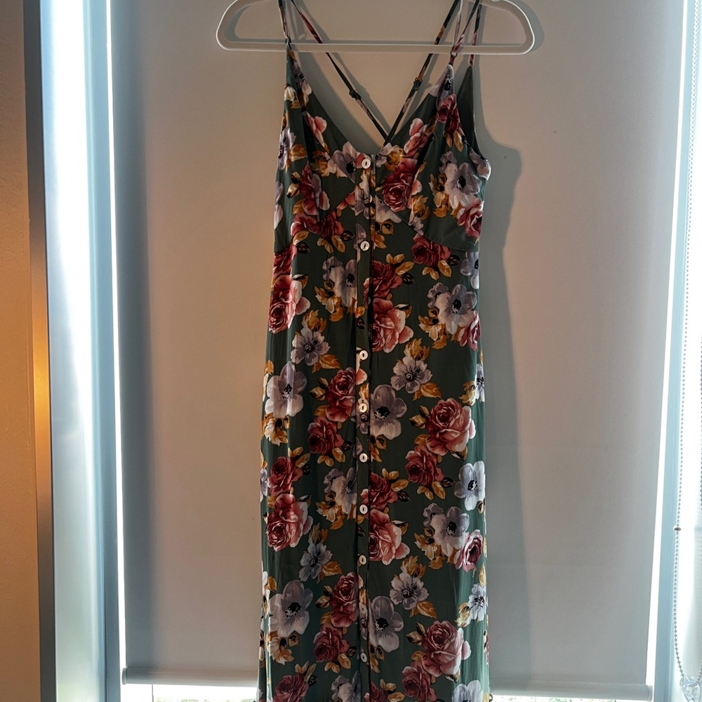 Gorgeous floral dress